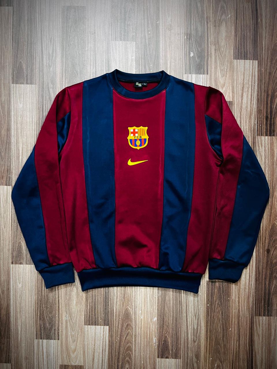Barcelona Embroidery Sweatshirt - Round Neck