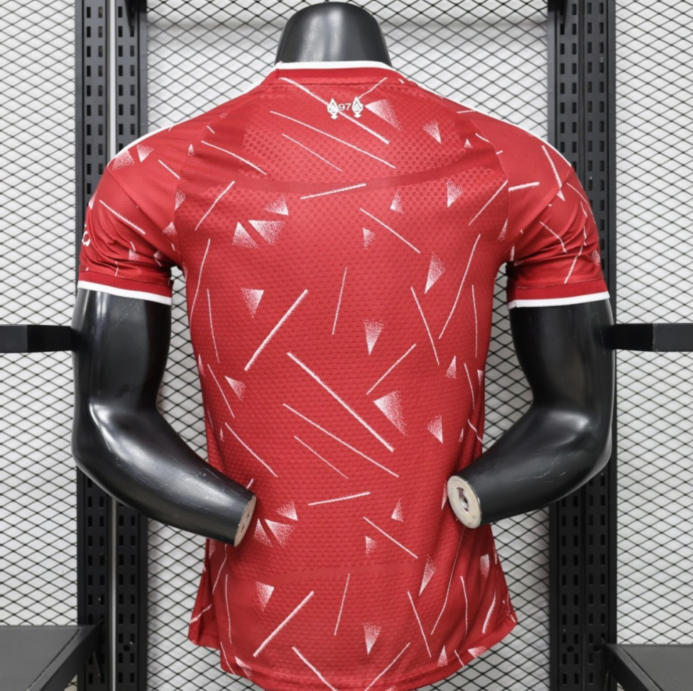 Liverpool 2026/27 Home Jersey Player Version